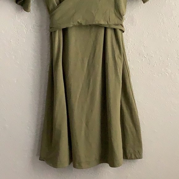 Lululemon Cotton Wrap Front Dress with Crew Neck and Short Sleeves - Picture 3 of 8